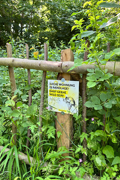 Julia Kurth Wirwollenwild miniwildnis Schild